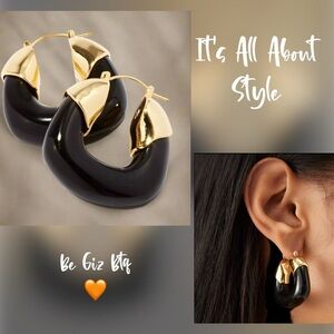 NWT Authentic Lizzie Fortunato Women's Black And Gold Organic Hoop Earrings